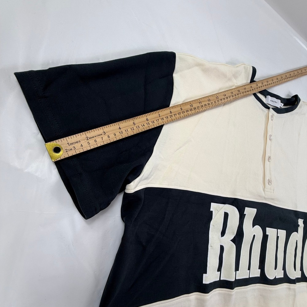 Rhude Court Henley T-Shirt Mens XXL Cream Black SS22 Colorblock Streetwear Logo - Picture 3 of 11